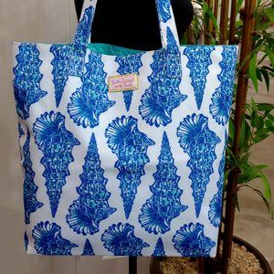 Lilly Pulitzer for Estee Lauder Blue and White Seashell Print  Tote